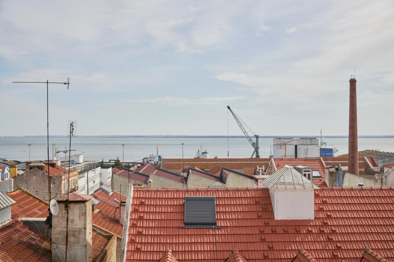Bright Apt W Balcony, Ac, Parking, By Timecooler Lisboa Εξωτερικό φωτογραφία