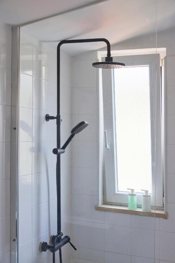 Bright Apt W Balcony, Ac, Parking, By Timecooler Lisboa Εξωτερικό φωτογραφία