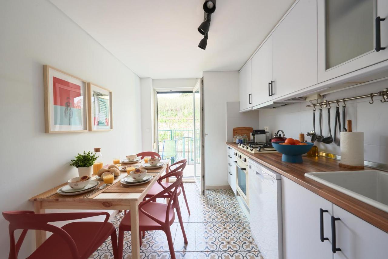 Bright Apt W Balcony, Ac, Parking, By Timecooler Lisboa Εξωτερικό φωτογραφία